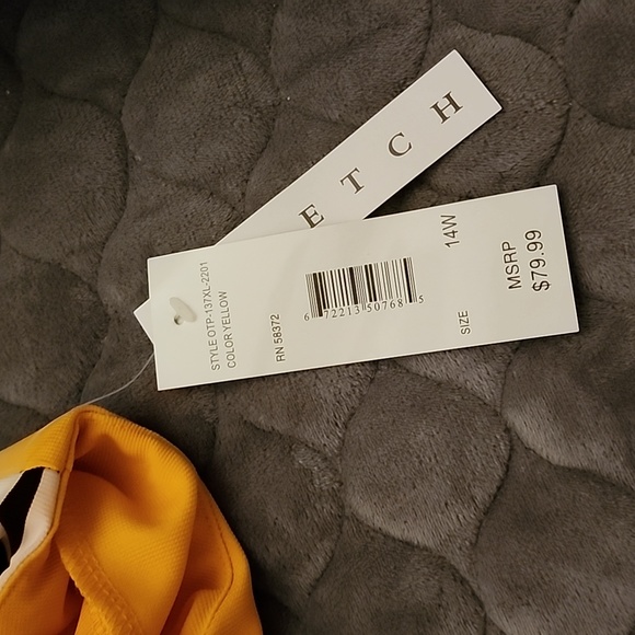 Dress - Picture 2 of 2